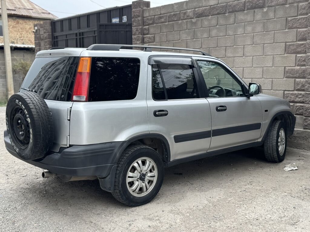 Honda CR-V: 1996 г., 2 л, Автомат, Бензин, Кроссовер: фото 6