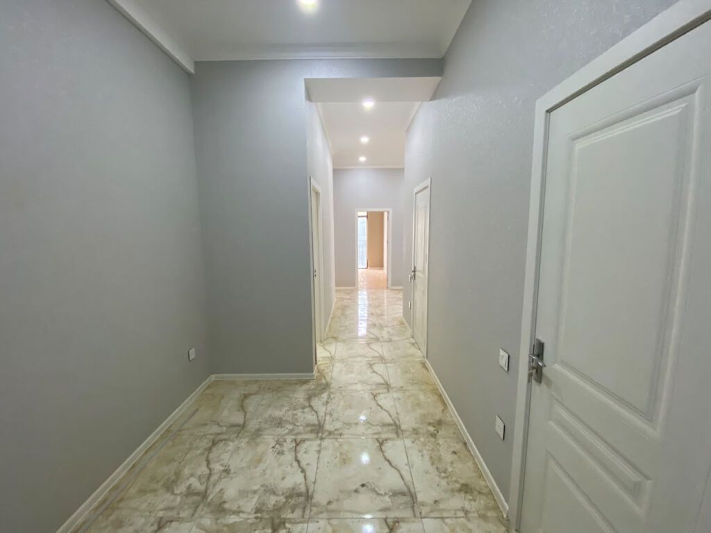 4 otaqlı, Yeni tikili, 136 kv. m
