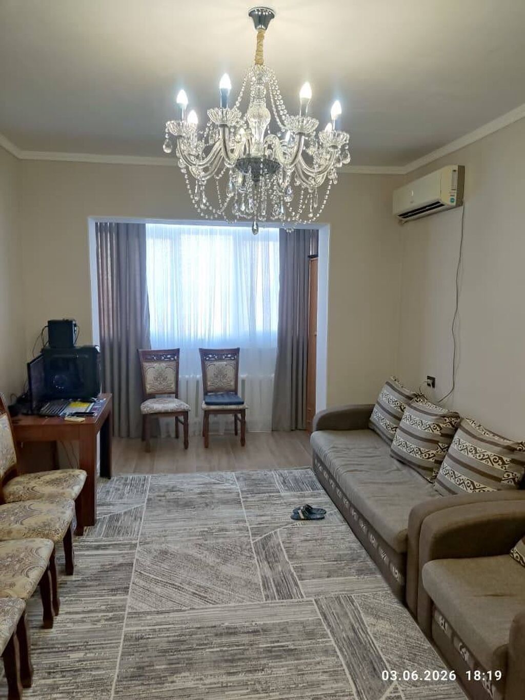 3 комнаты, 70 м², Золотой квадрат 5 этаж: фото 1