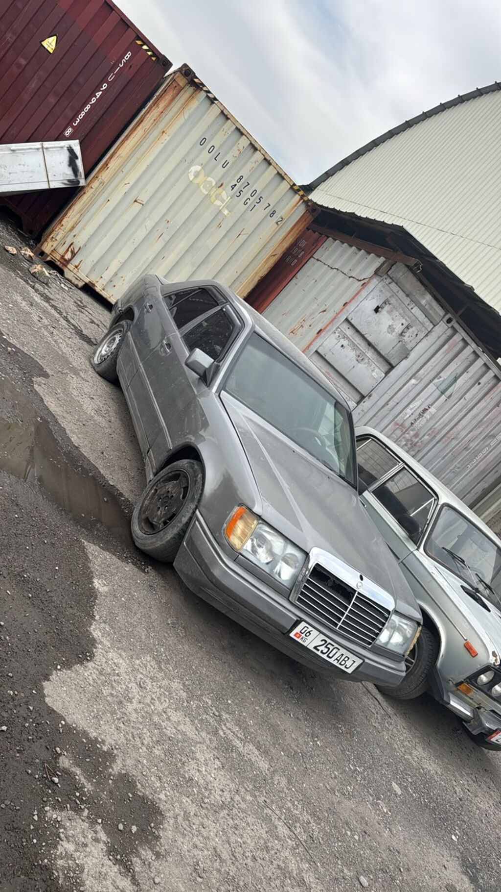 Mercedes-Benz W124