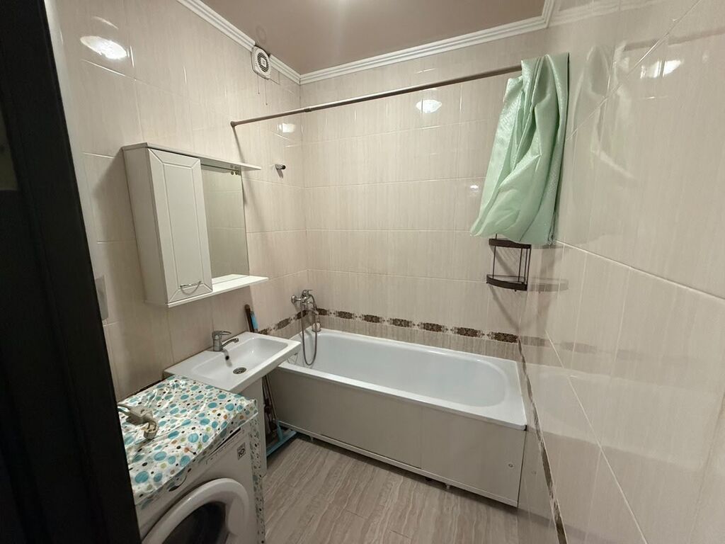 2 комнаты, 67 м², 106 серия, 9 этаж, Косметический ремонт: фото 8