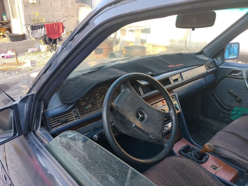 Mercedes-Benz W124: 1990 г., 2.9 л, Механика, Дизель, Седан: фото 3