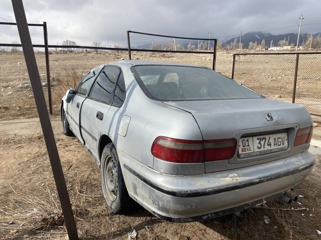 Honda Accord: 1995 г., 2 л, Механика, Бензин, Седан: фото 4