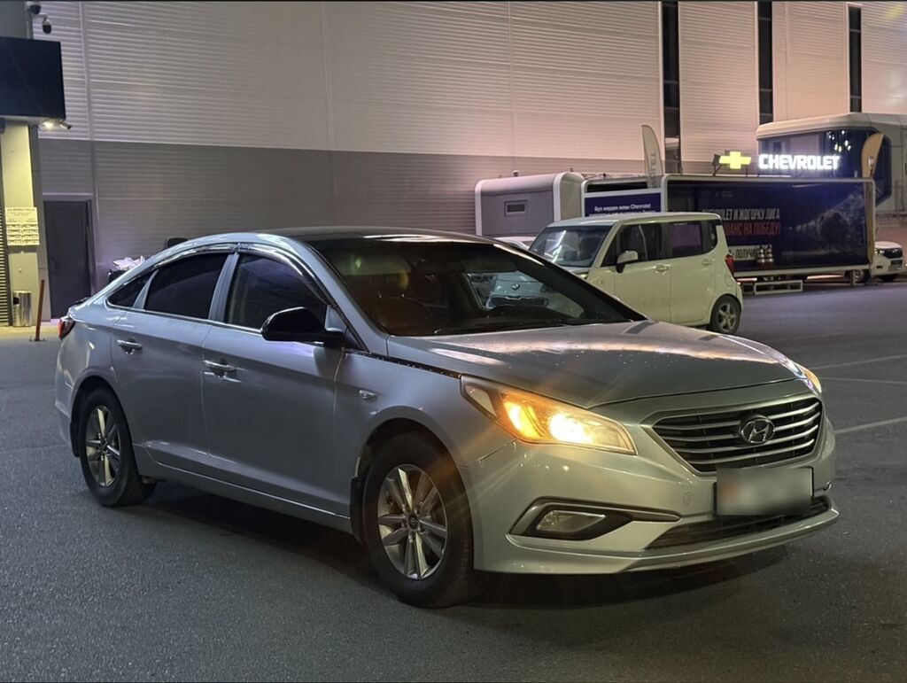 Hyundai Sonata: 2017 г., 2 л, Автомат, Газ, Седан: фото 2