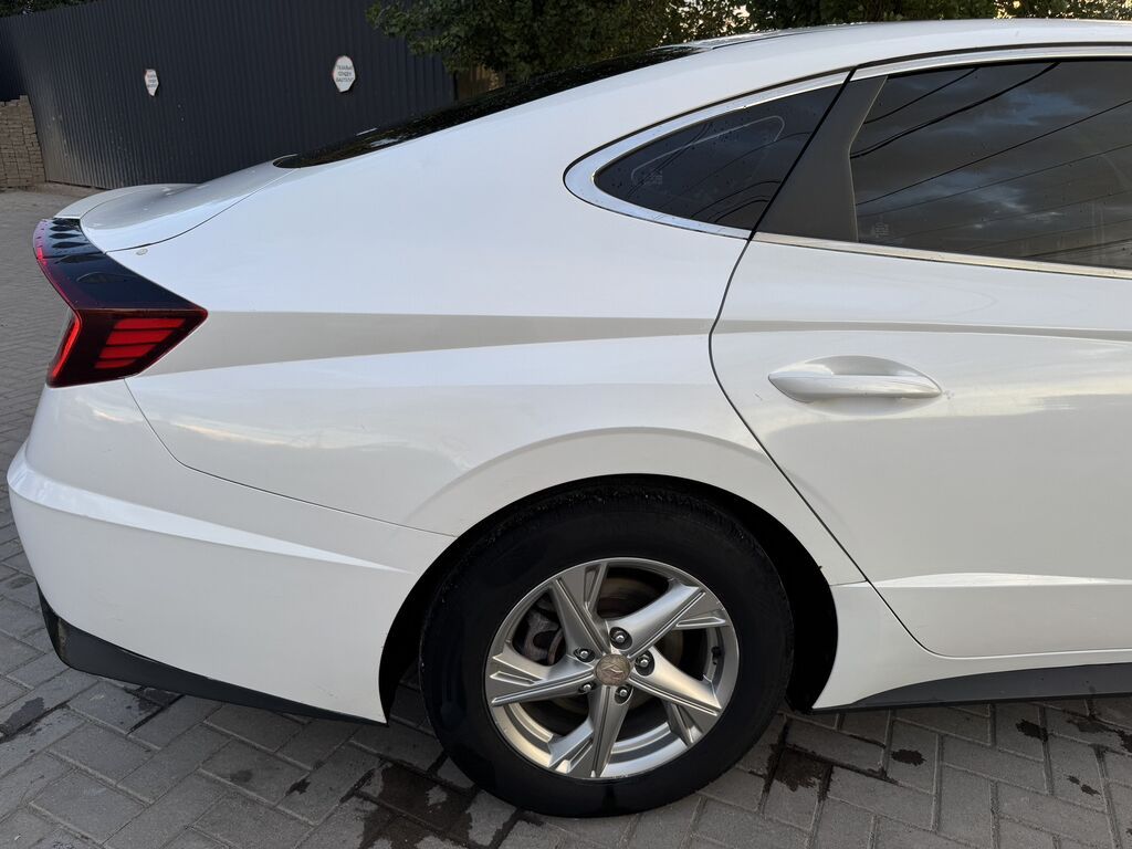 Hyundai Sonata: 2019 г., 2 л, Автомат, Бензин, Седан — фото 8