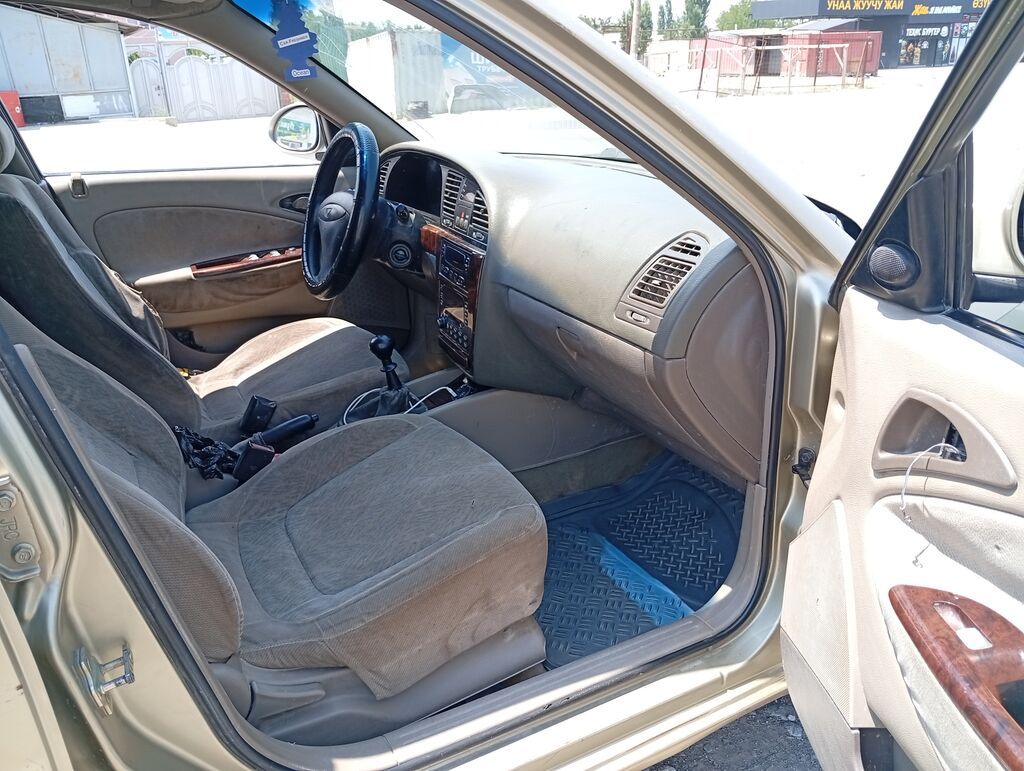 Daewoo Leganza: 1999 г., 1.5 л, Механика, Бензин, Седан: фото 3