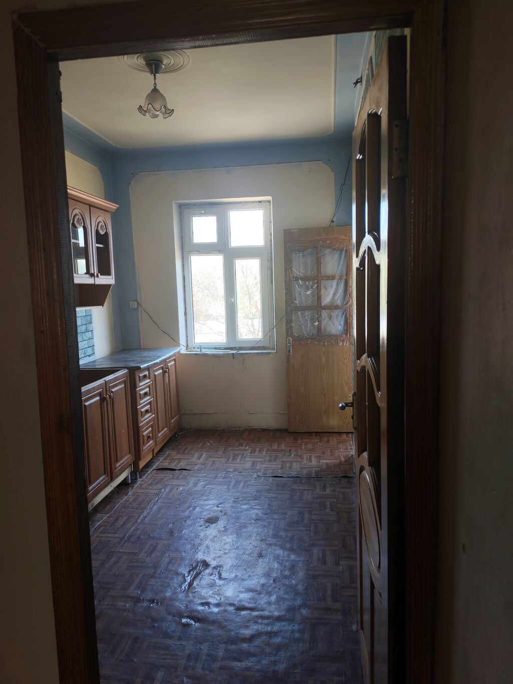 Sumqayıt, 3 otaqlı, Köhnə tikili, 70 kv. m