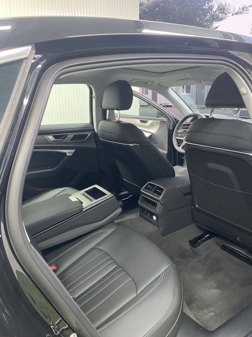 Audi A6: 2023 г., 2 л, Автомат, Бензин, Седан: фото 7
