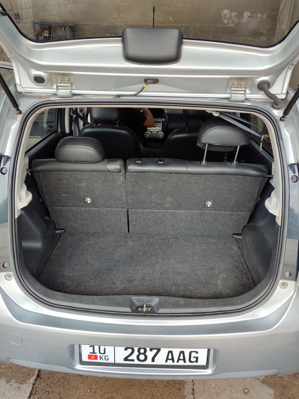 Daihatsu Sirion: 2009 г., 1.3 л, Автомат, Бензин, Хэтчбэк: фото 5