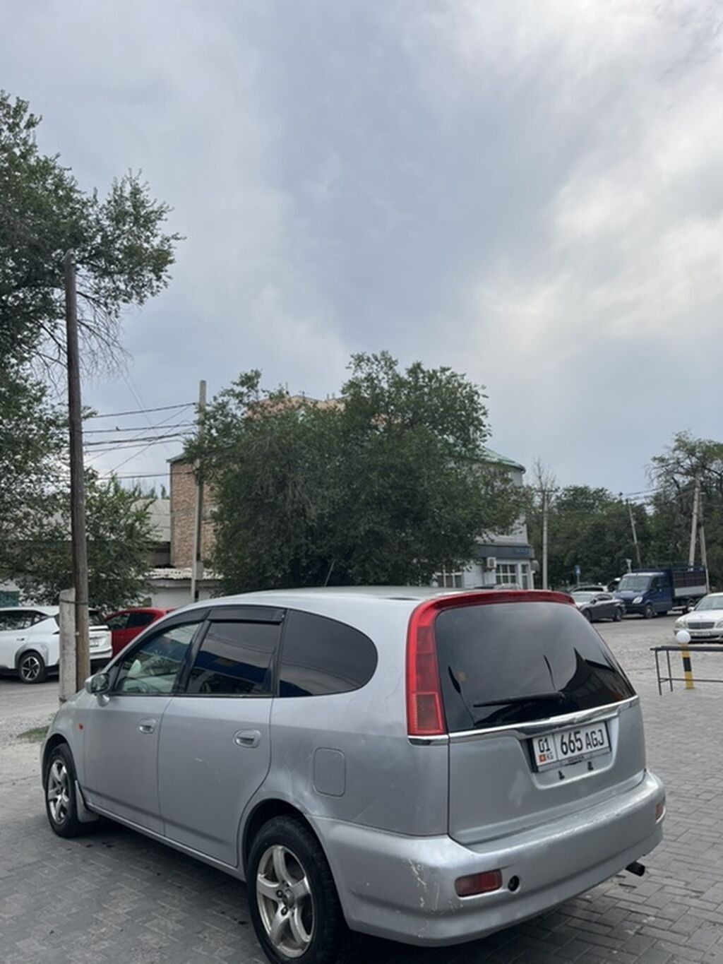 Honda Stream: 2002 г., 1.7 л, Автомат, Бензин, Универсал: фото 1
