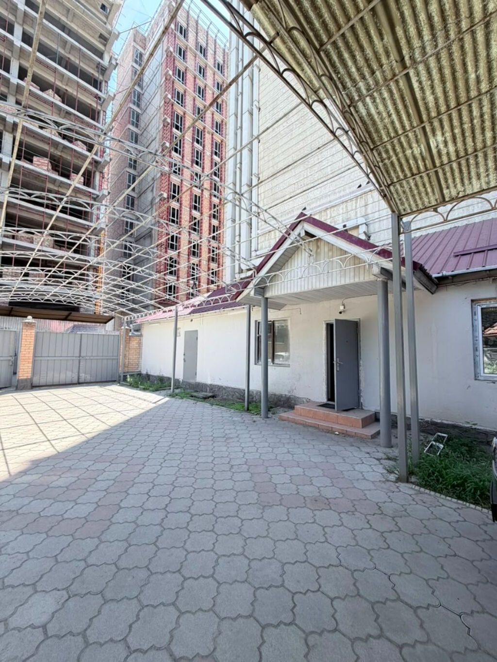 546 м², 6 комнат и более, Без подселения: фото 3