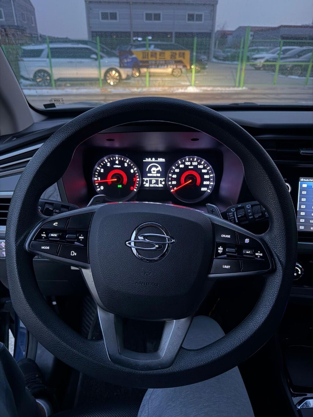 Ssangyong Korando: 2021 г., 1.5 л, Автомат, Бензин, Кроссовер: фото 3