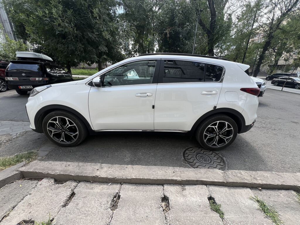 Kia Sportage: 2019 г., 2 л, Автомат, Дизель, Кроссовер: фото 2