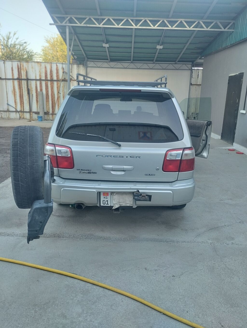 Subaru Forester: 2000 г., 2.5 л, Механика, Бензин, Кроссовер: фото 5