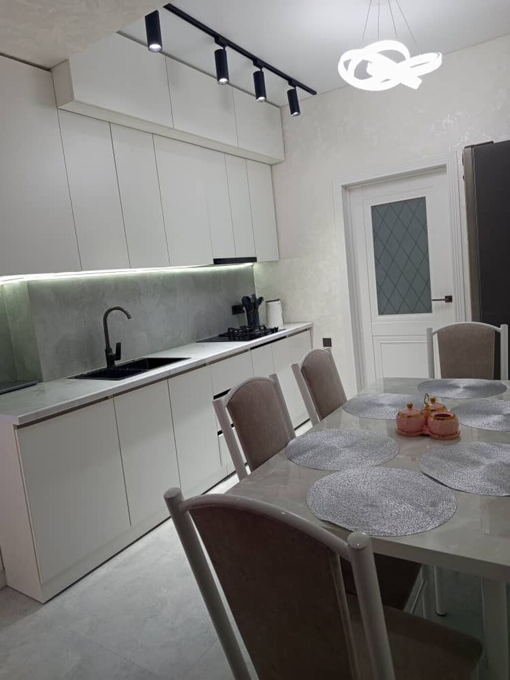 2 комнаты, 62 м², Аламедин-1 мкр Элитка, 6 этаж, Дизайнерский ремонт: фото 2
