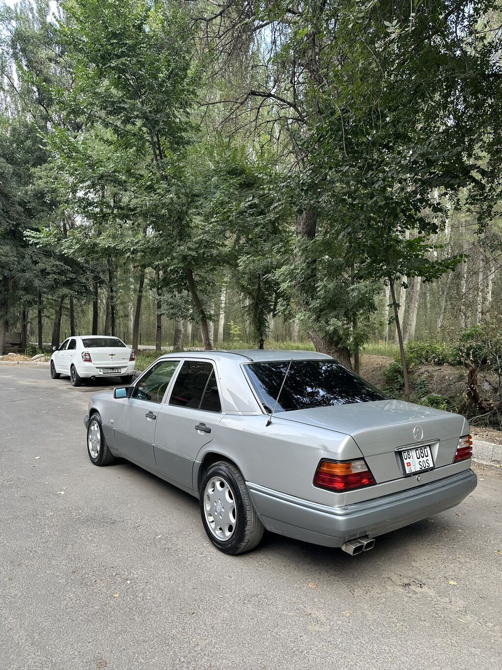 Mercedes-Benz W124: 1995 г., 3.2 л, Автомат, Бензин, Седан: фото 5