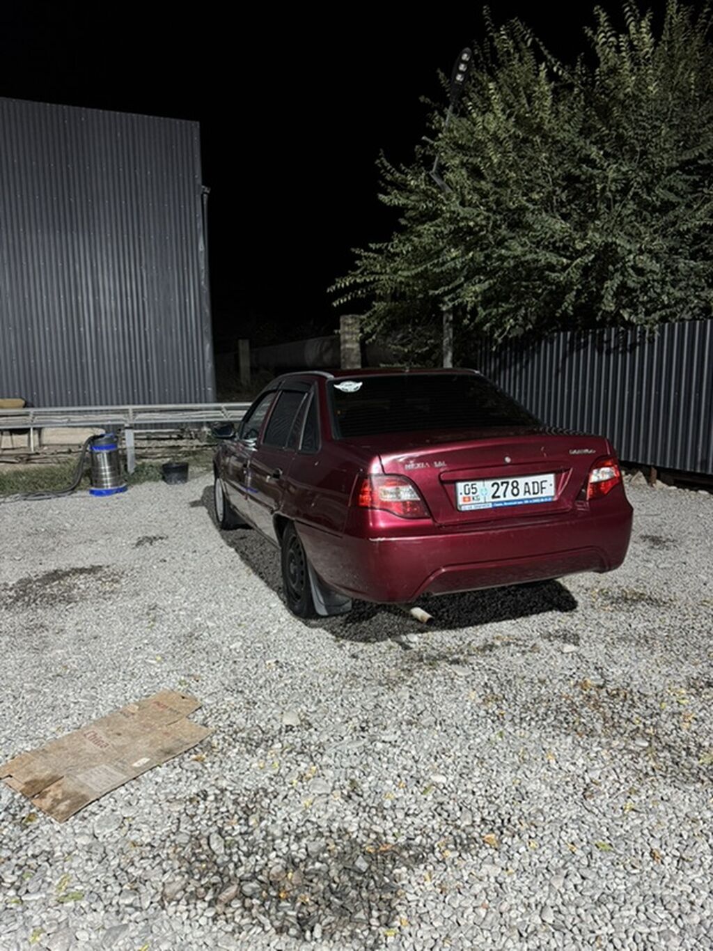Daewoo Nexia: 2010 г., 1.6 л, Механика, Бензин, Седан: фото 3