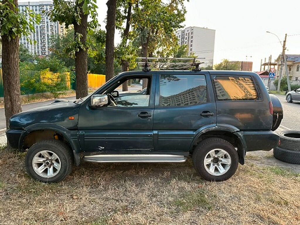 Nissan Mistral: 1995 г., 2.7 л, Автомат, Дизель, Внедорожник: фото 2