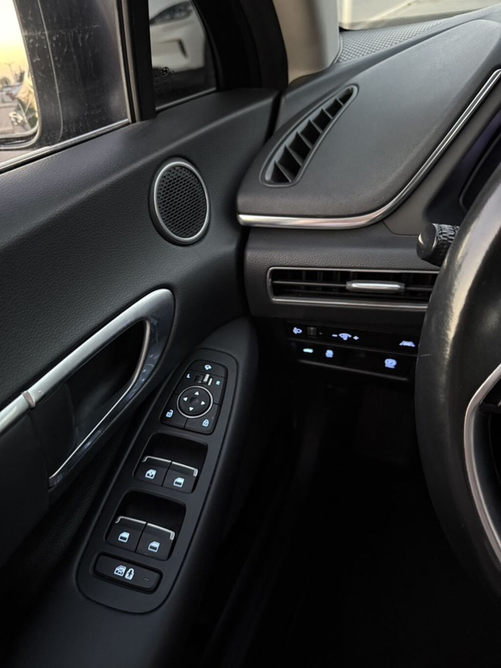 Hyundai Sonata: 2019 г., 2 л, Автомат, Газ, Седан: фото 4