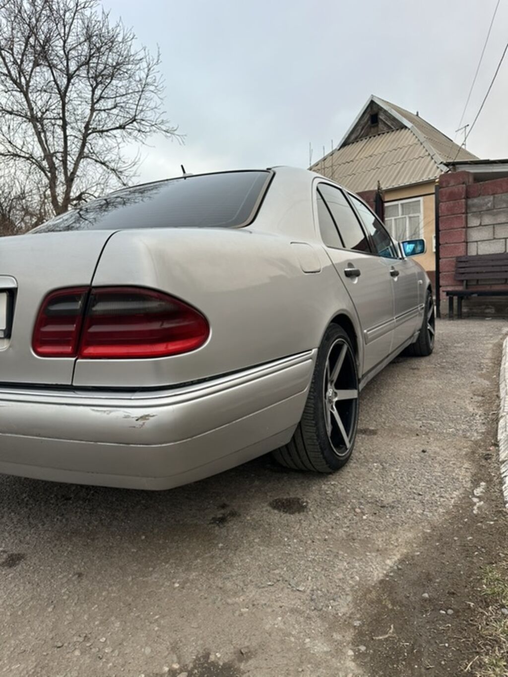 Mercedes-Benz E-Class: 1999 г., 4.3 л, Автомат, Седан: фото 2