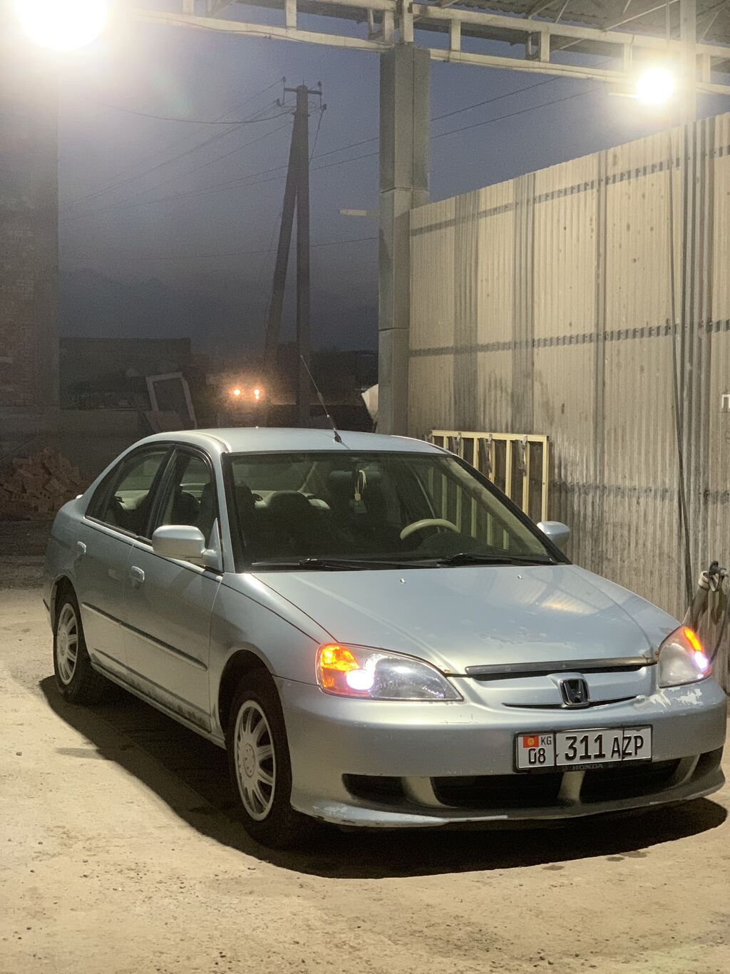 Honda Civic: 2003 г., 1.3 л, Вариатор, Гибрид, Седан: фото 2