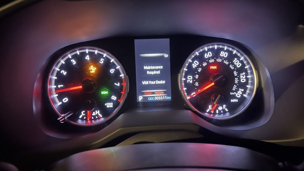 Toyota RAV4: 2022 г., 2.5 л, Автомат, Бензин, Кроссовер: фото 6