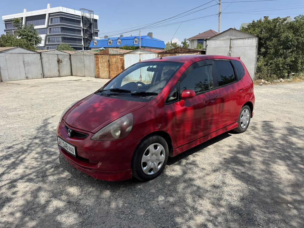 Honda Fit: 2002 г., 1.3 л, Вариатор, Бензин, Хэтчбэк: фото 7