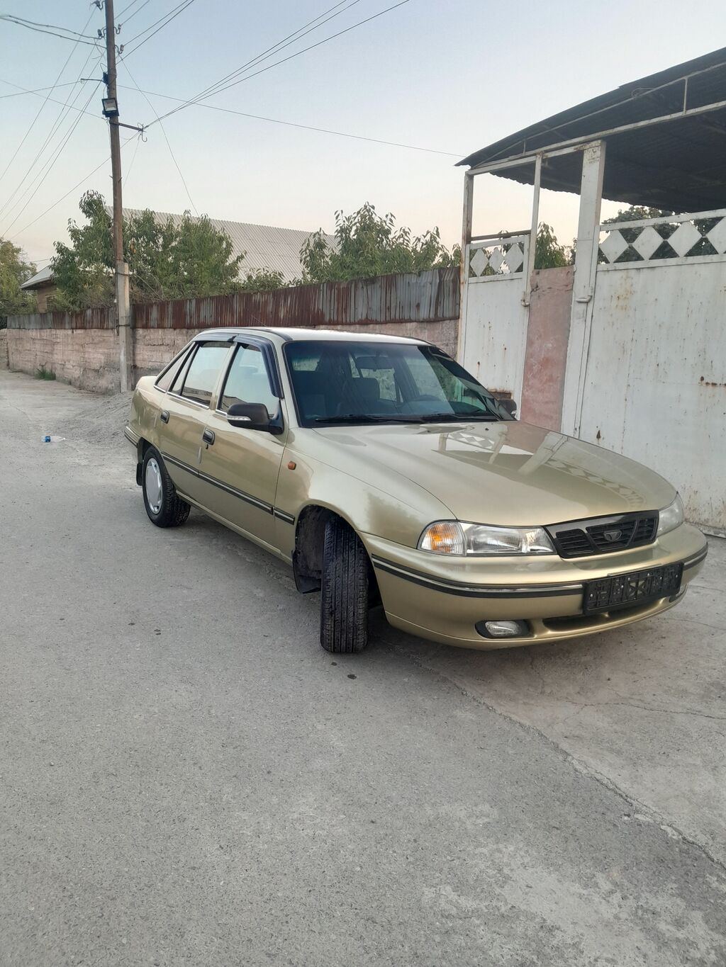 Daewoo Nexia: 2007 г., Седан: фото 2