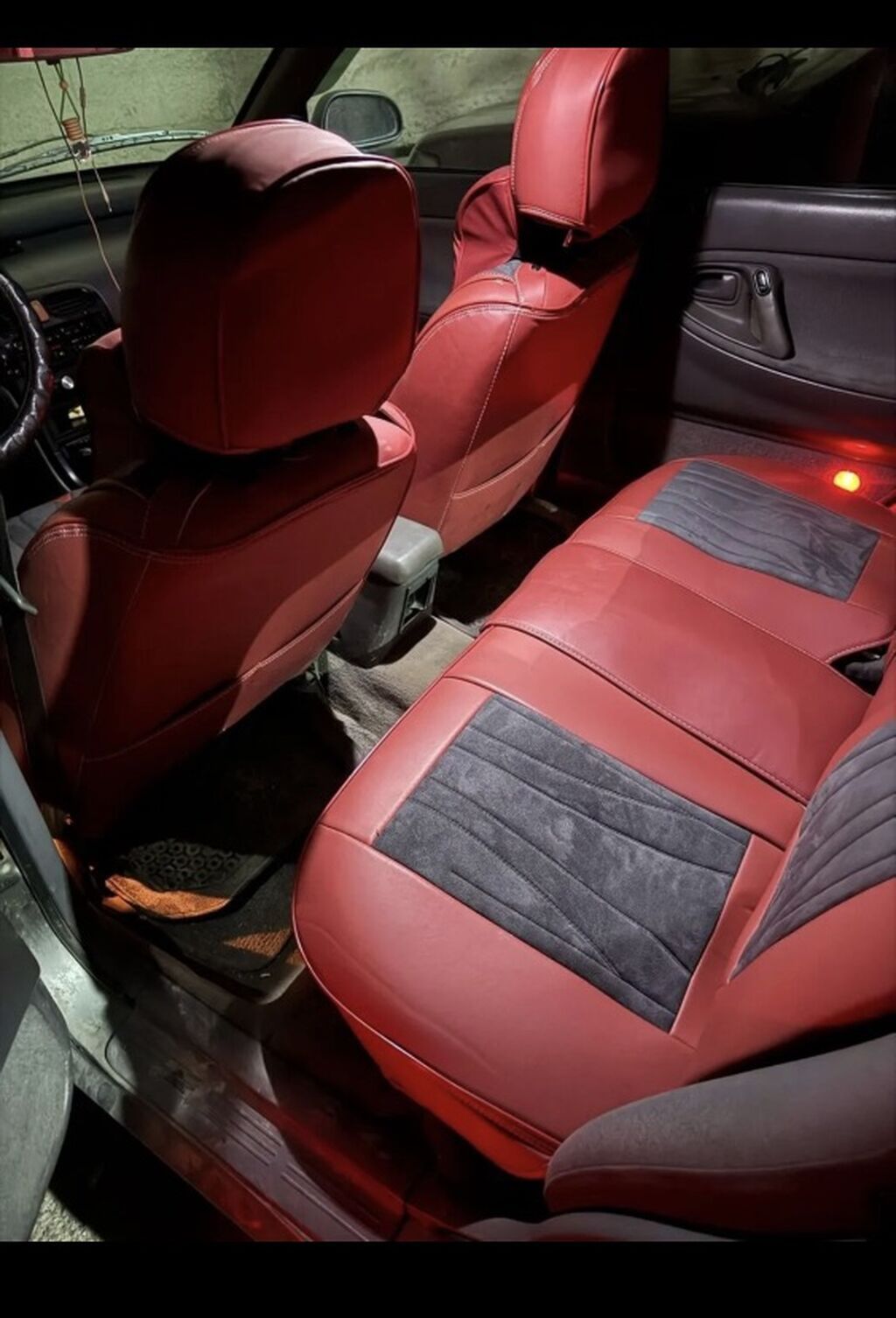 Mazda 626: 1992 г., 2 л, Механика, Бензин, Лифтбек: фото 4