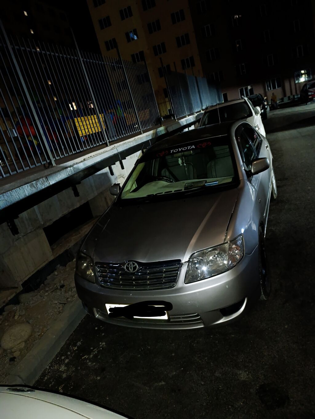 Toyota Corolla: 2004 г., 1.5 л, Автомат, Бензин, Седан: фото 3