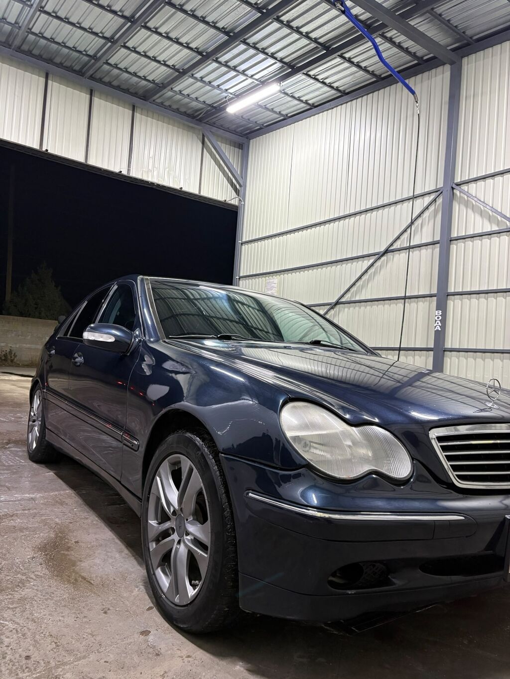 Mercedes-Benz C-Class: 2001 г., 3.2 л, Автомат, Бензин, Седан: фото 2