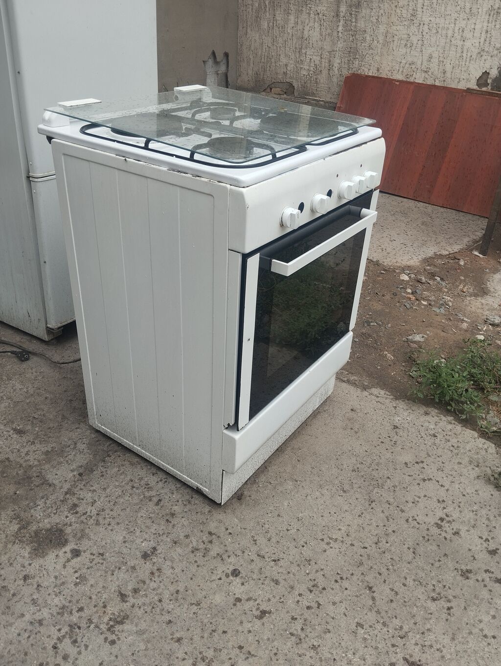 Газовая плита с духовкой, белая, стандартного формата 60×90 см — фото 1