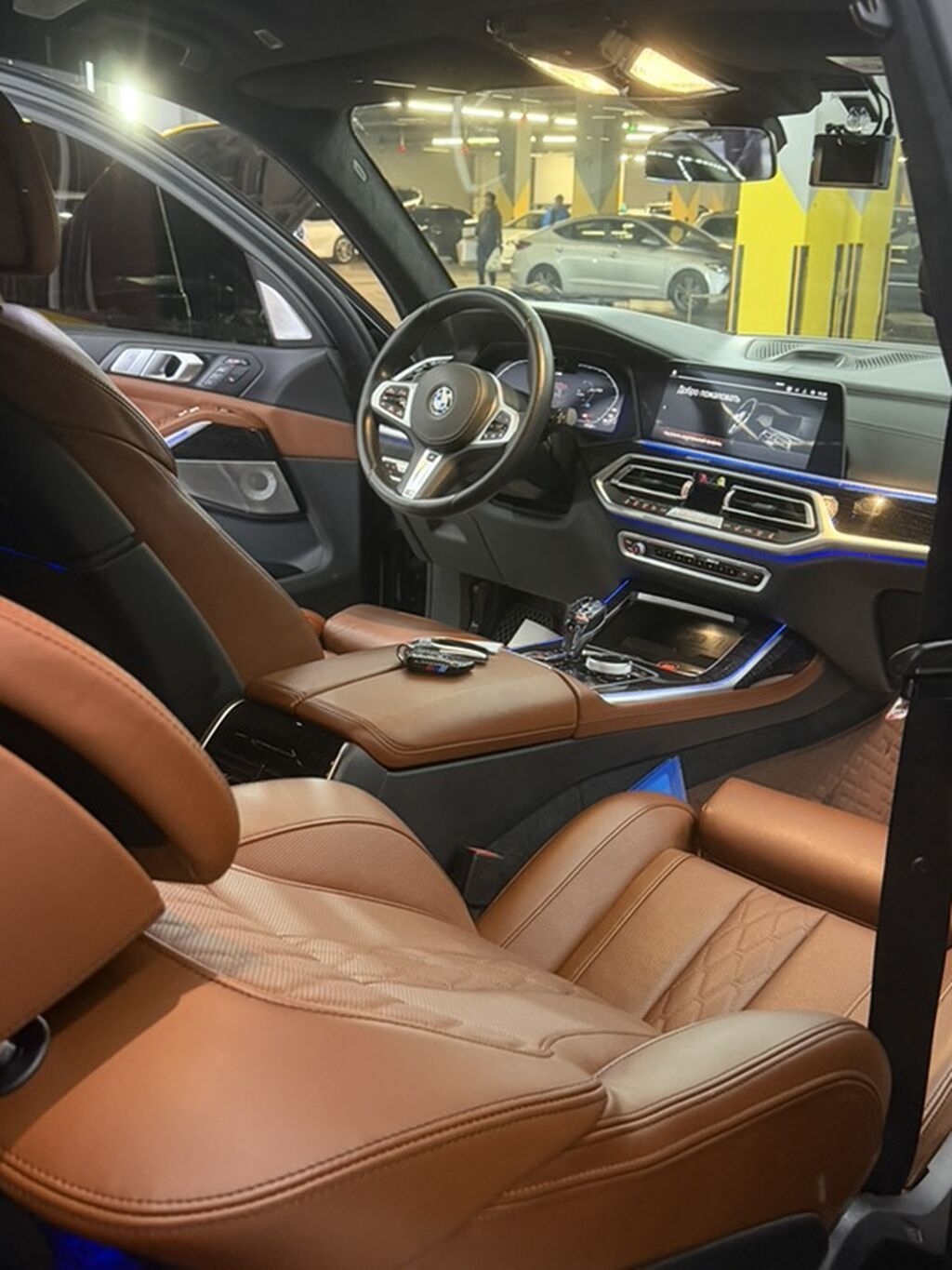 BMW X7: 2021 г., 3 л, Автомат, Бензин, Внедорожник: фото 7