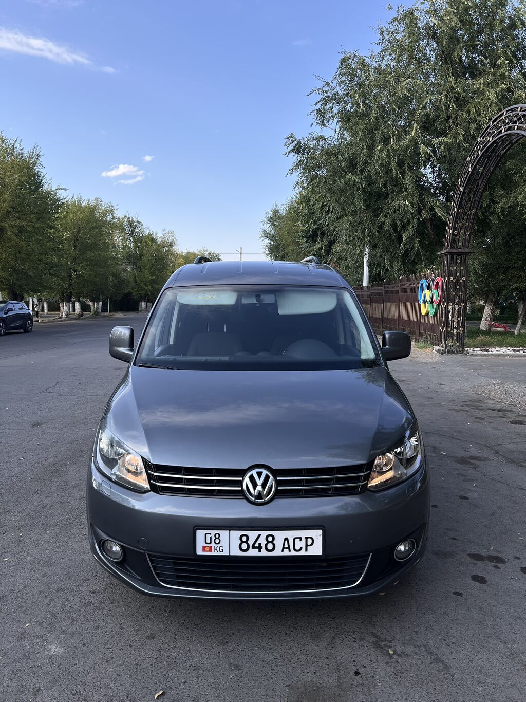 Volkswagen Caddy: 2013 г., 1.2 л, Механика, Бензин, Минивэн: фото 4