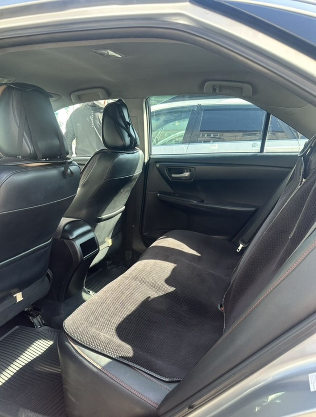 Toyota Camry: 2015 г., 2.5 л, Автомат, Бензин, Седан: фото 6