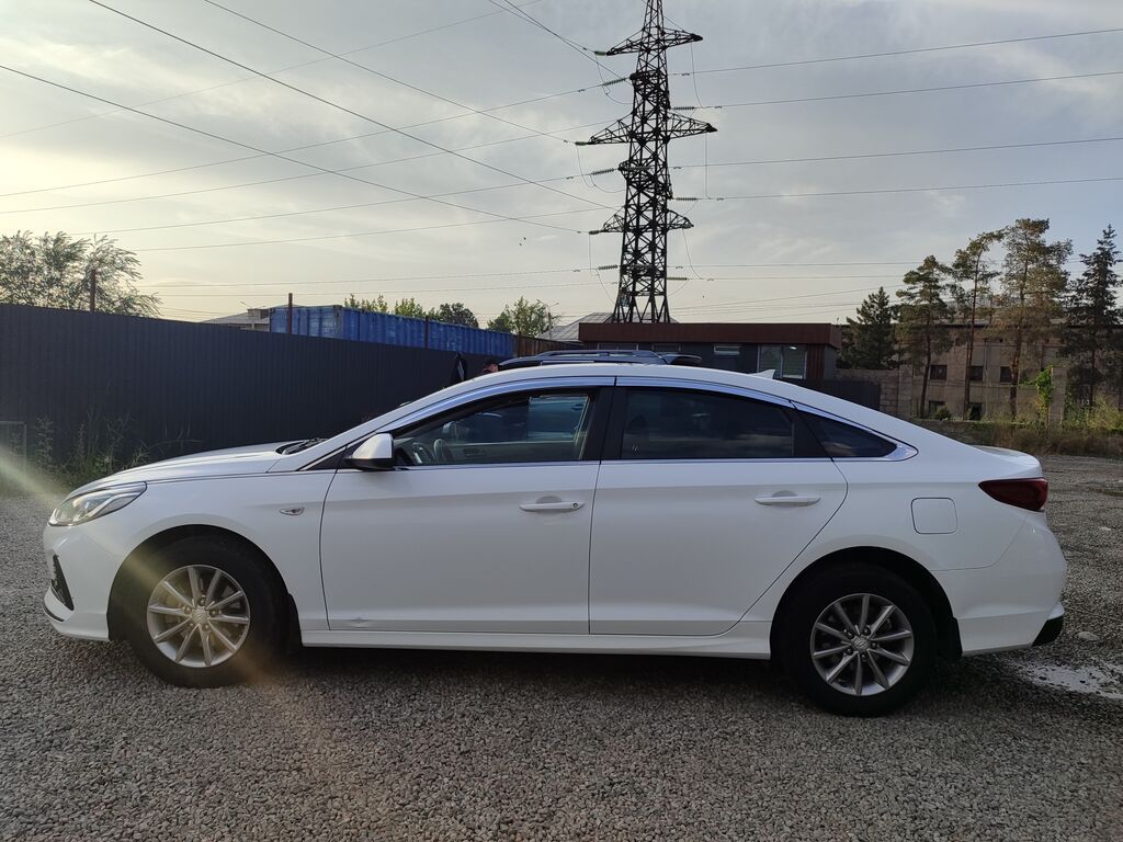 Hyundai Sonata: 2021 г., 2 л, Автомат, Газ, Седан: фото 5