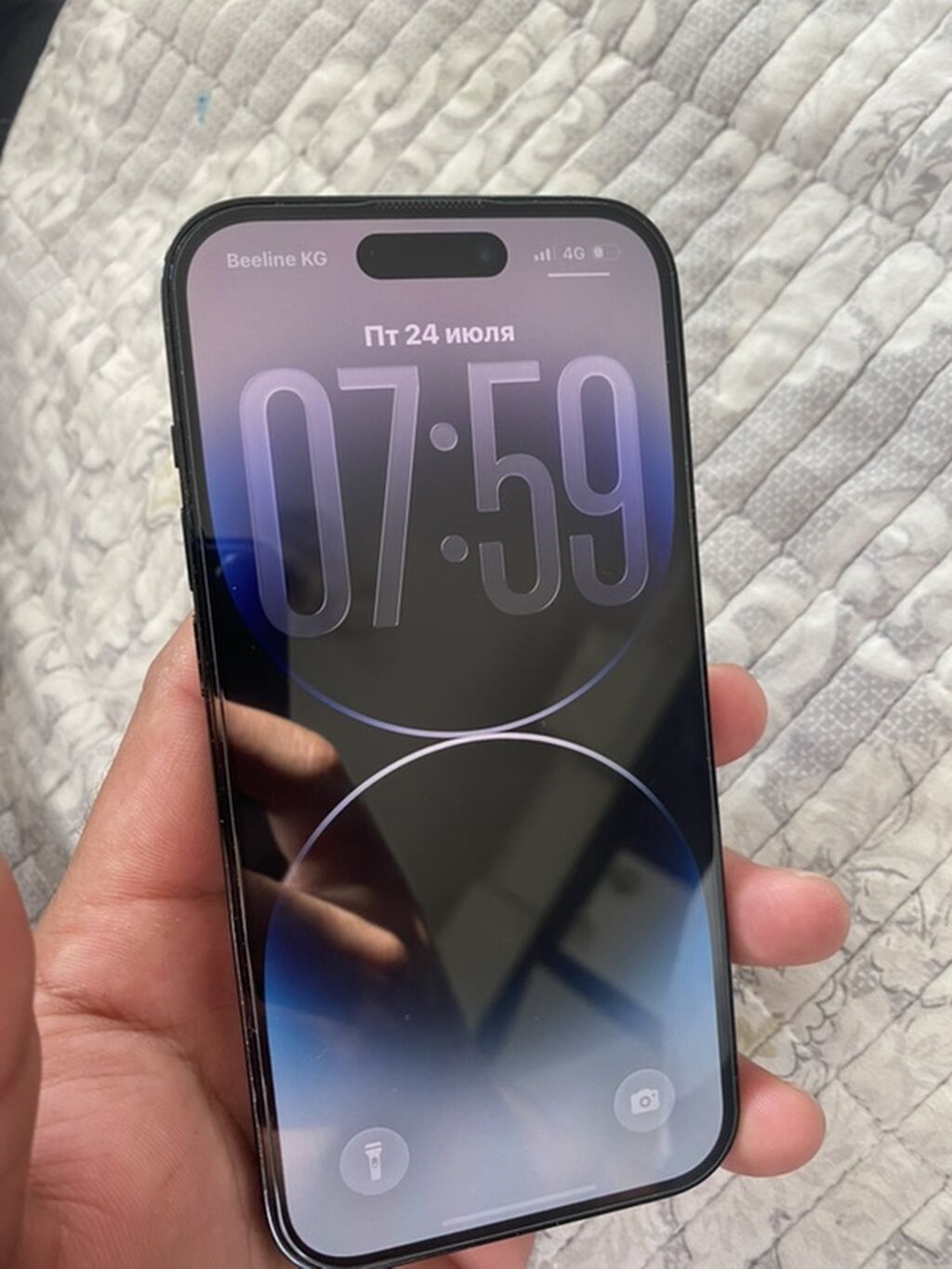 Apple iPhone с тройным модулем камеры Pro‑уровня в цвете: фото 4