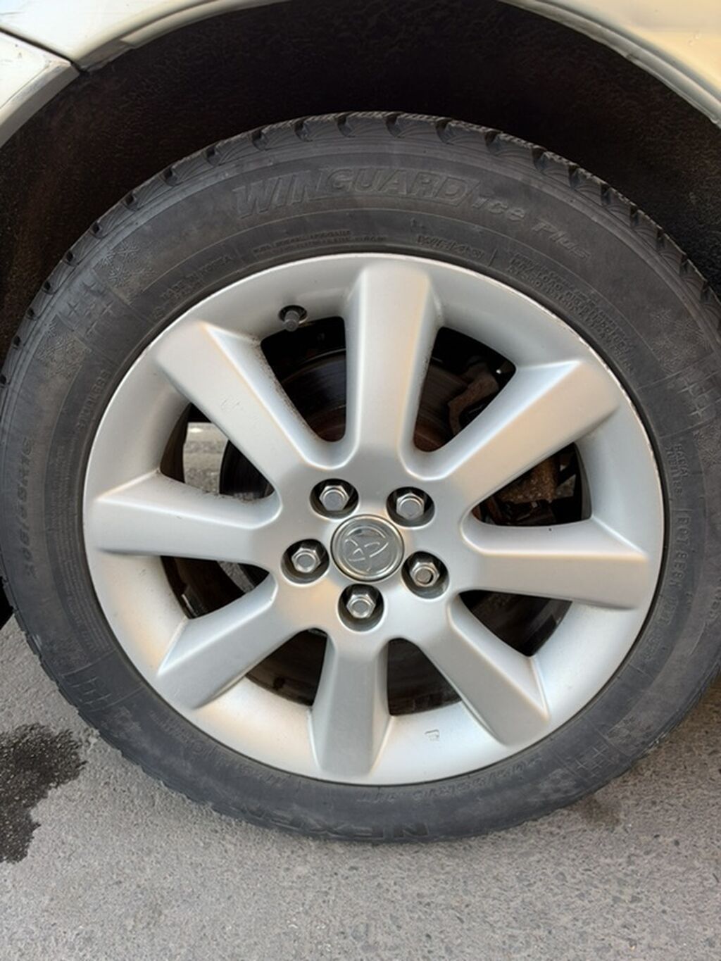 Toyota Avensis: 2006 г., 1.8 л, Механика, Бензин, Седан: фото 8