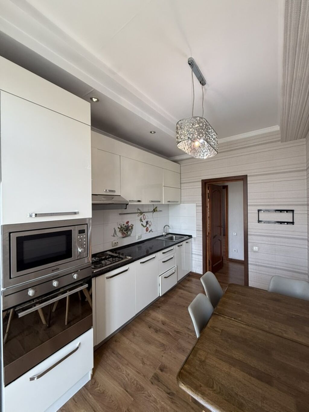 3 комнаты, 95 м², Элитка, 5 этаж, Косметический ремонт: фото 7