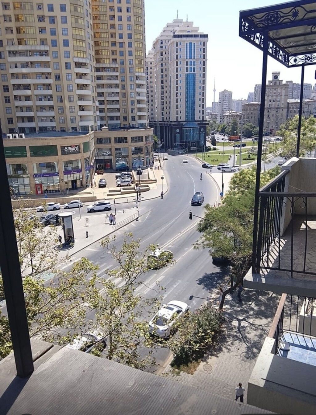 Квартира, 3-комн., сдаётся в аренду, Bakı — 2