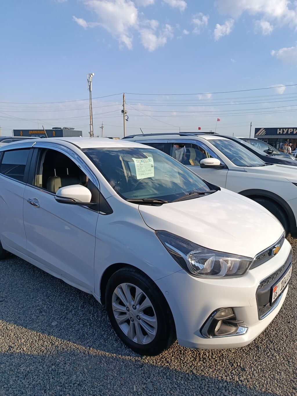 Chevrolet Spark: 2016 г., 1 л, Автомат, Бензин, Хэтчбэк: фото 2