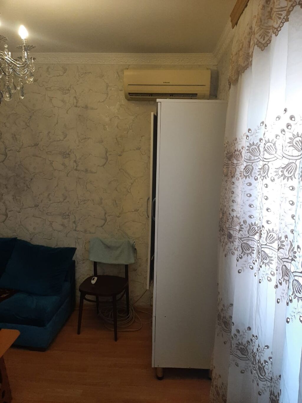 Xıdalanda1 otaqlı heyet evi xirdalanda pajaranin yaninda yerlesir.tek