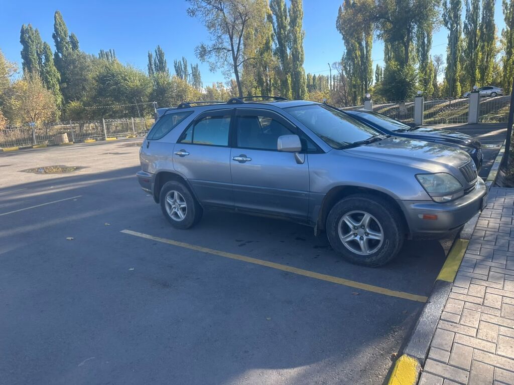 Lexus RX: 2001 г., 3 л, Автомат, Бензин, Кроссовер: фото 4