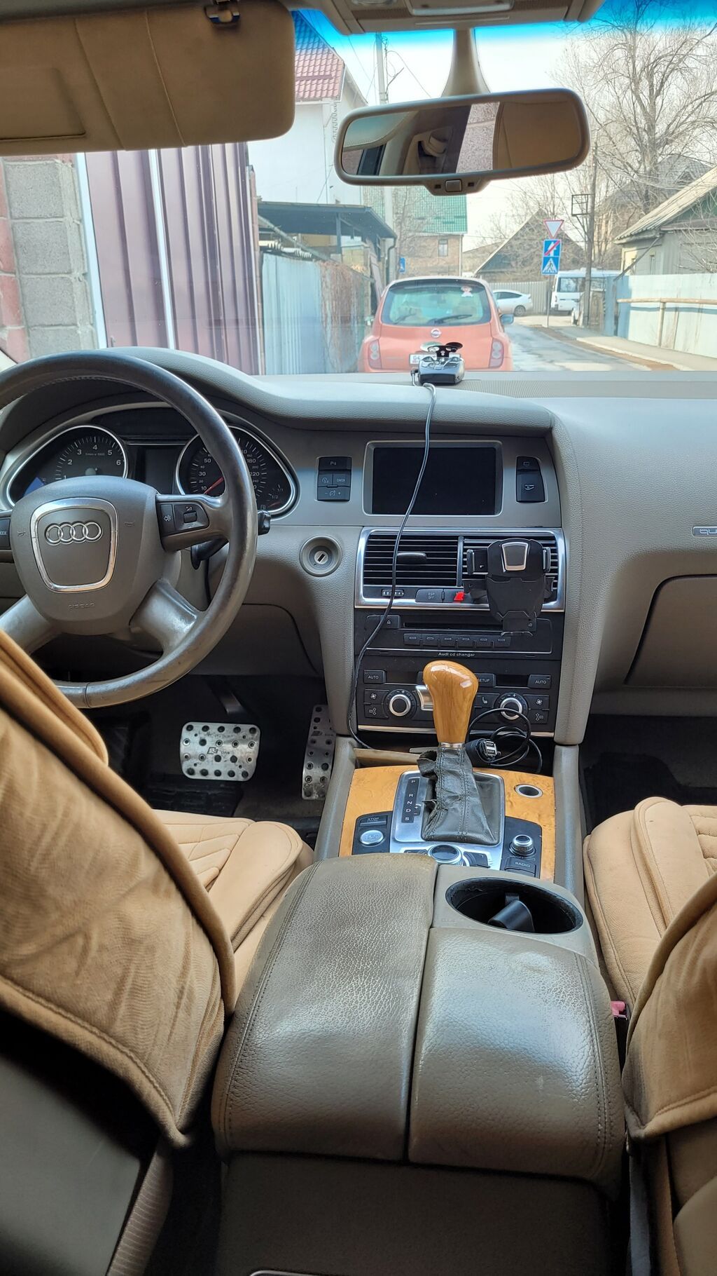 Audi Q7: 2007 г., 4.2 л, Автомат, Бензин, Кроссовер: фото 4