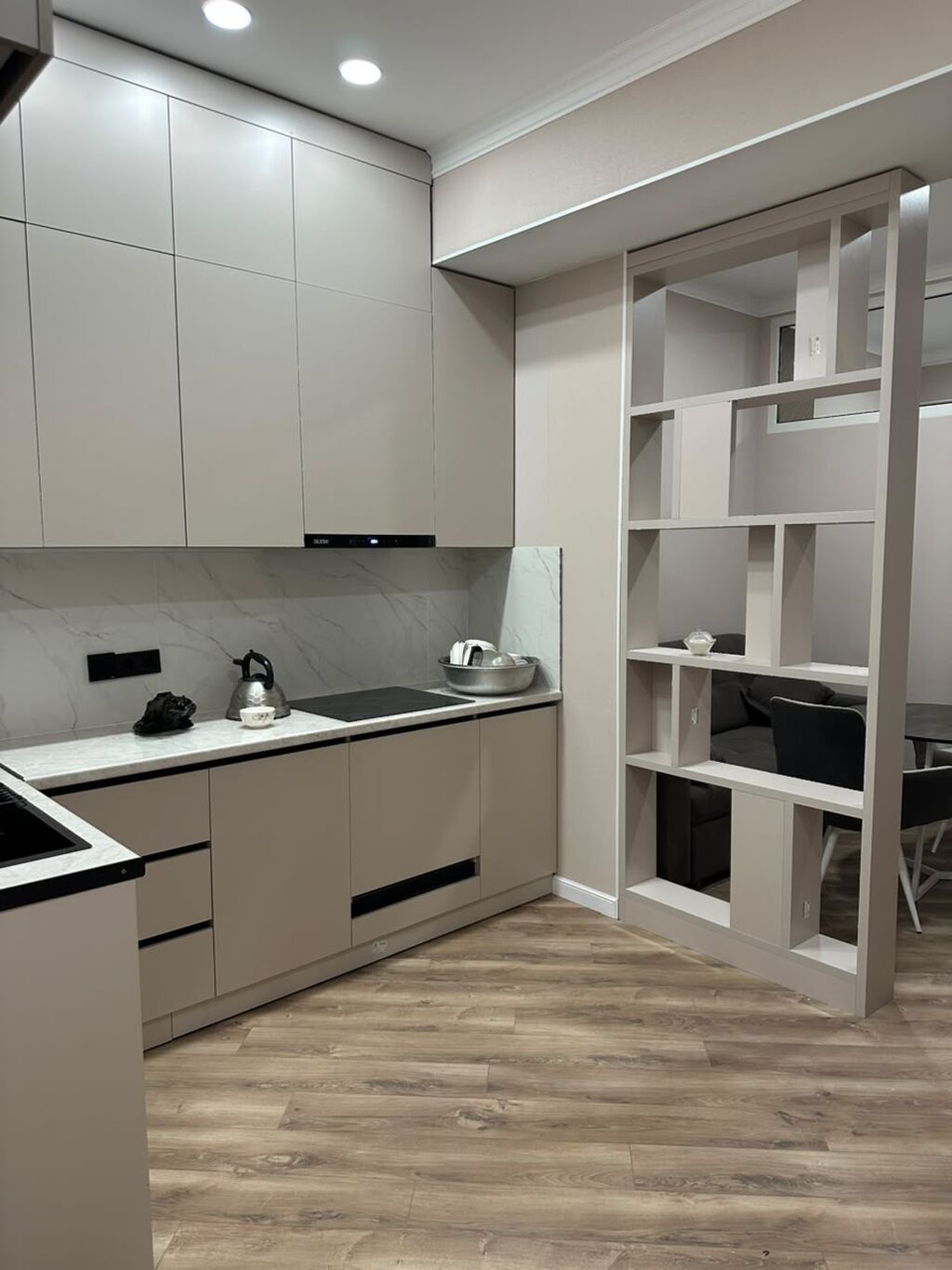Сдается 1-комнатная квартира 📍 Район — село Кок-Жар 📐 Площадь — 35 м²