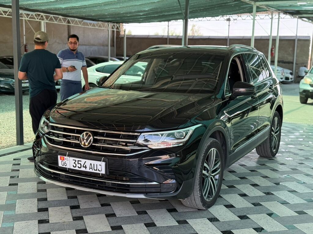 Volkswagen Tiguan: 2023 г., 2 л, Автомат, Дизель, Кроссовер: фото 2