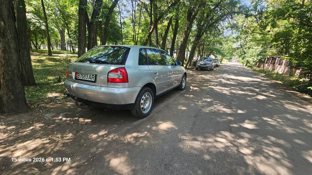 Audi A3: 2002 г., 1.8 л, Автомат, Бензин, Хэтчбэк: фото 3