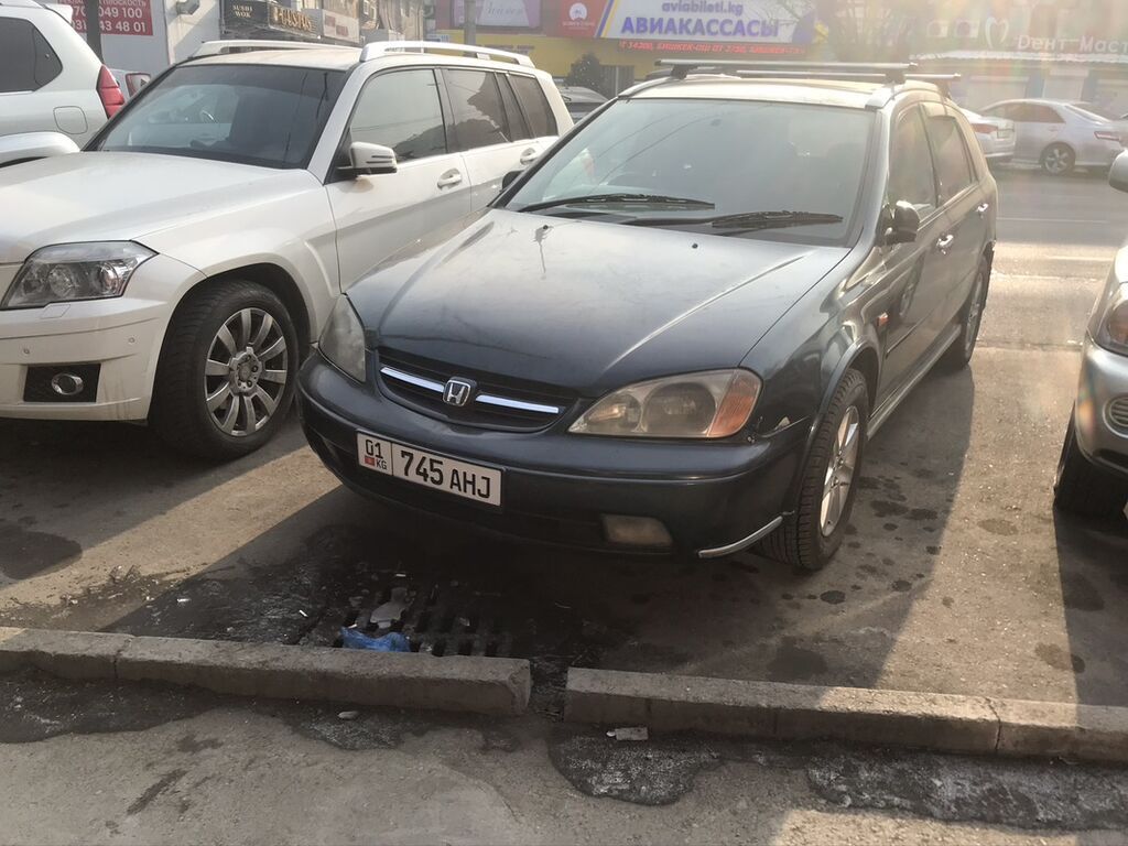 Honda Avancier: 2000 г., Автомат, Бензин, Универсал: фото 1