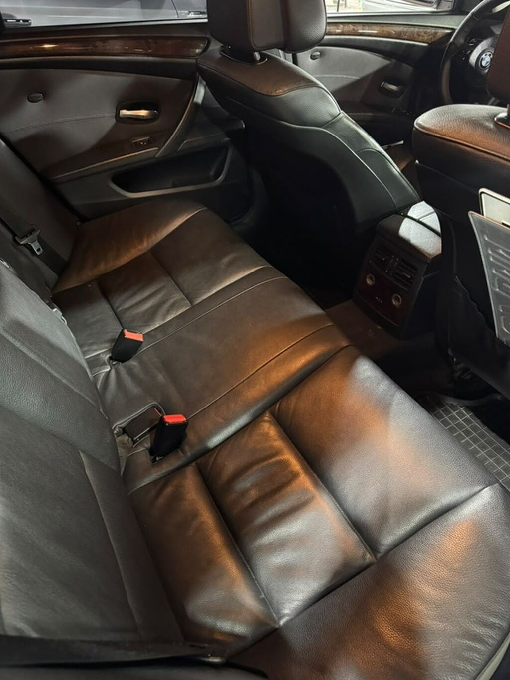 BMW 5 series: 2010 г., 3 л, Автомат, Бензин, Седан: фото 7
