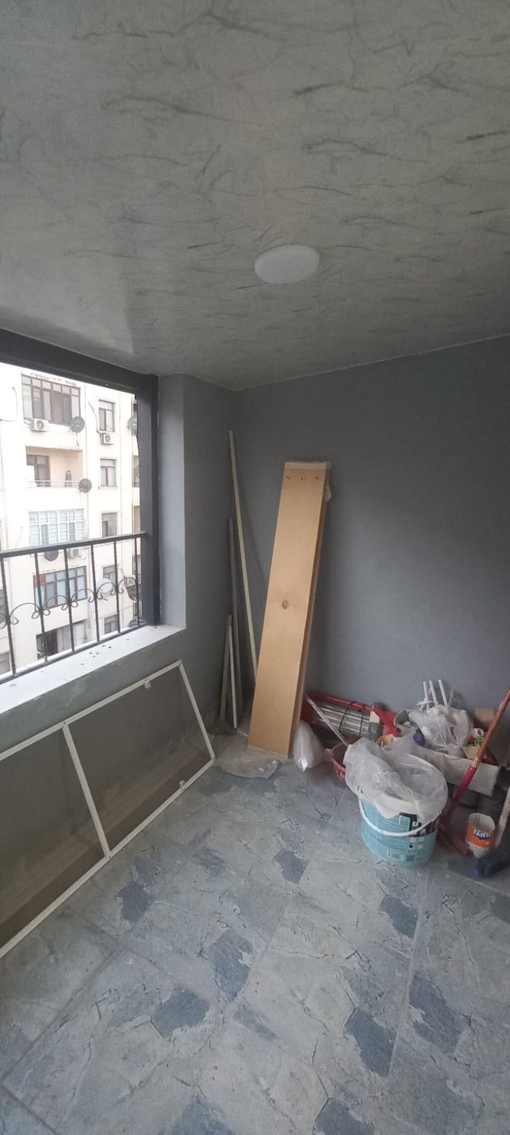 4 otaqlı, Yeni tikili, 93 kv. m